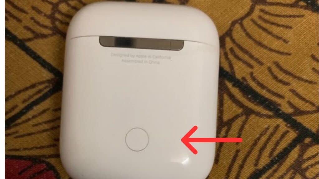 How to Connect AirPods to Your Laptop?